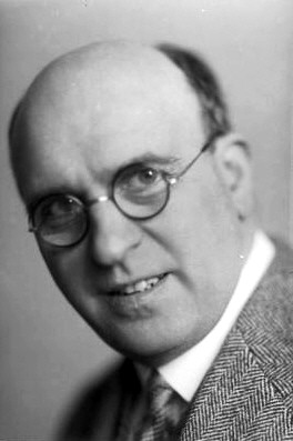 Portrait of Fritz Löhner-Beda.